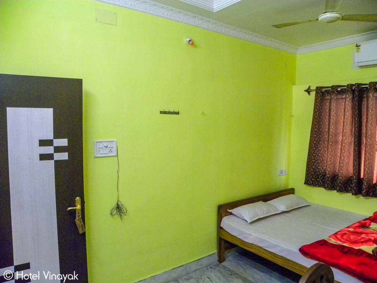 Hotel Vinayak Māldah Εξωτερικό φωτογραφία